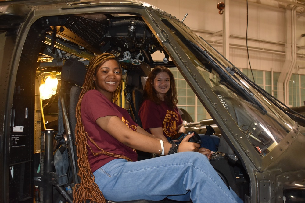 128th Avation Brigade hosts Warwick High School Navy JROTC Visit