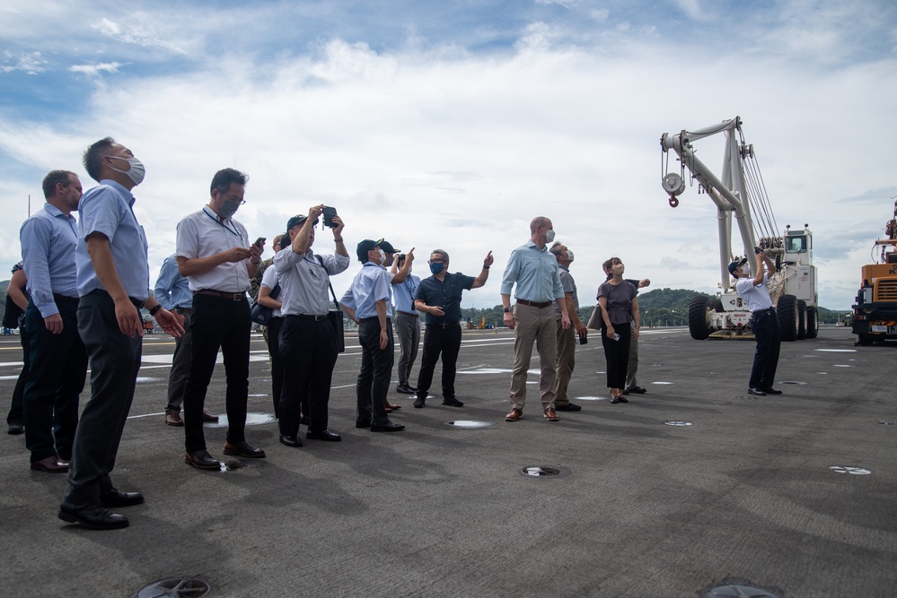 USS Ronald Reagan (CVN 76) hosts Public Security Intelligence Agency