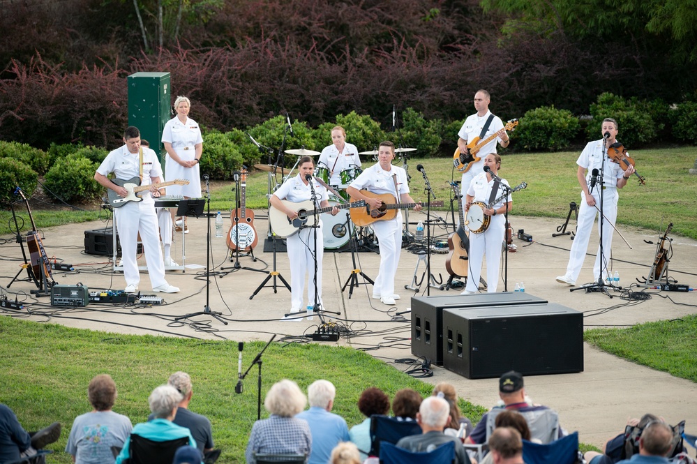 Johnson City welcomes Navy Band