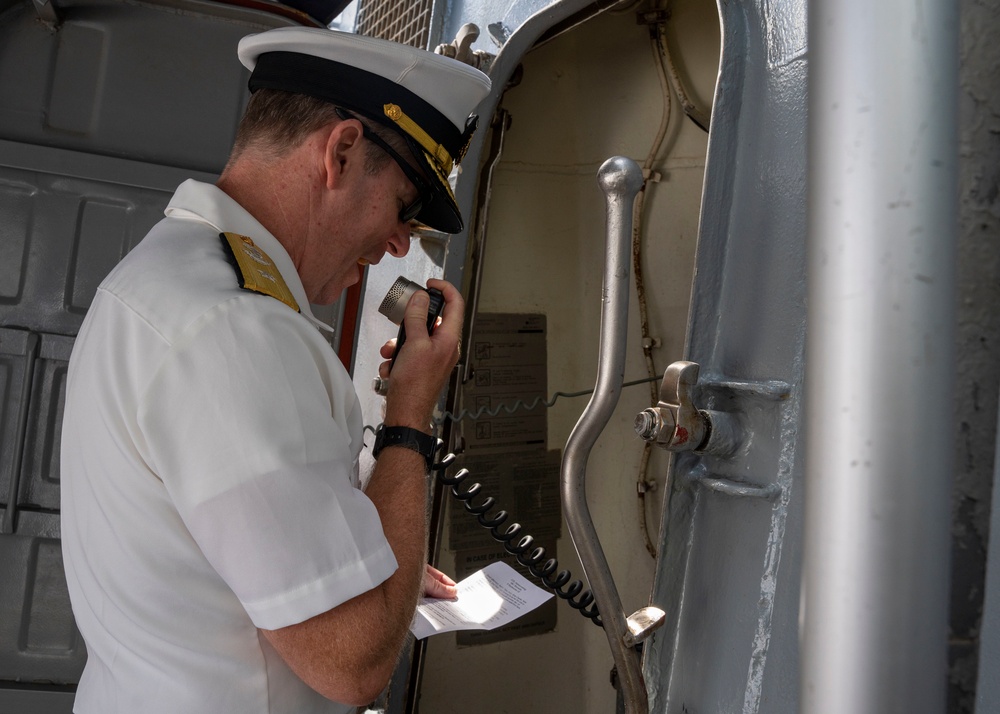 USS Cole and Bainbridge return from deployment