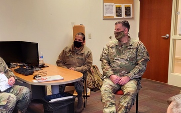 Army Reserve Careers Group Commander Visits Ft. Sheridan