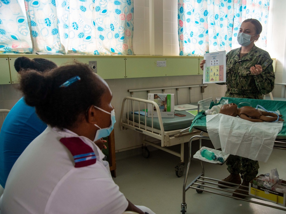 Helping Babies Breathe Training at the Gizo Medical Hospital