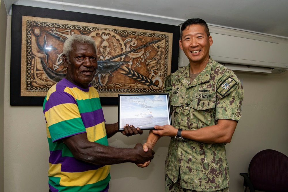 Pacific Partnership 2022 Mission Commander meets with World War II hero’s son