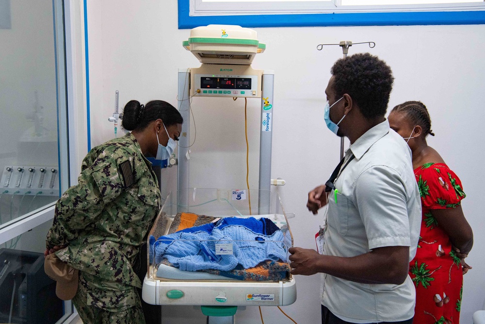 Pacific Partnership 2022 Medical Personnel Assist at National Referral Hospital in Solomon Islands