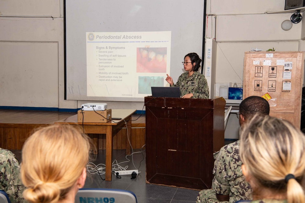 Pacific Partnership 2022 Personnel Participate in Oral Surgery and Periodontal Emergencies Subject Matter Expert Exchange