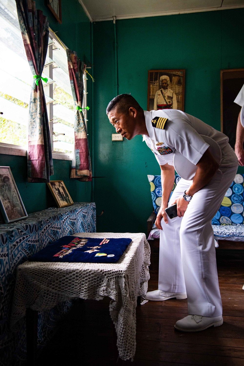 Pacific Partnership 2022 Mission Commander visits Sir Jacob C. Vouza’s grave and home