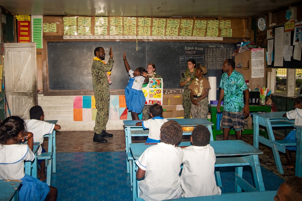 Pacific Partnership 2022 visits Morara Primary School