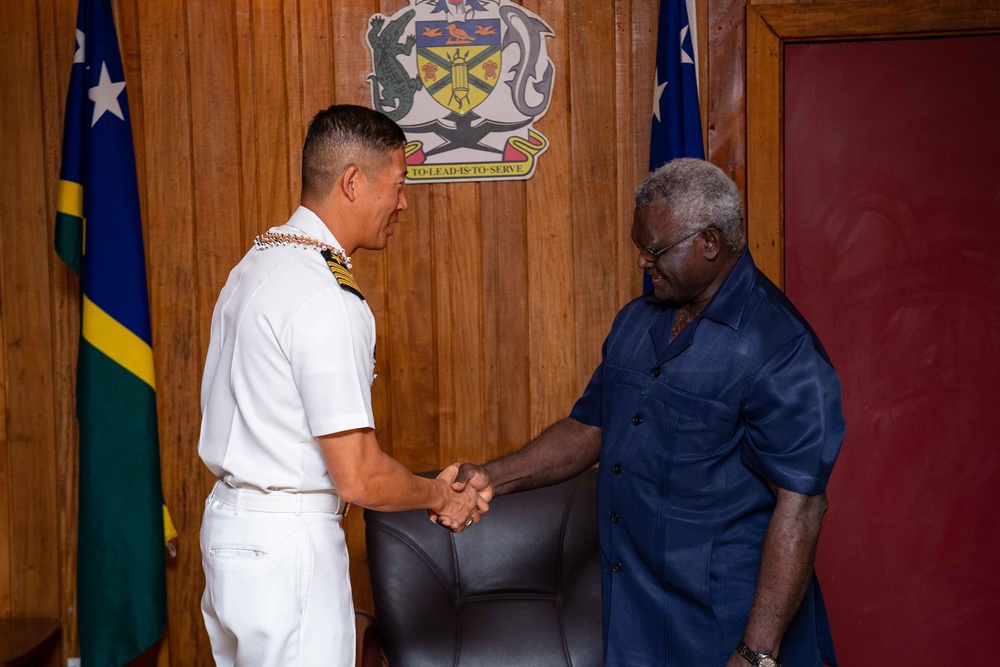 Pacific Partnership 2022 Mission Commander Visits Solomon Islands Prime Minister