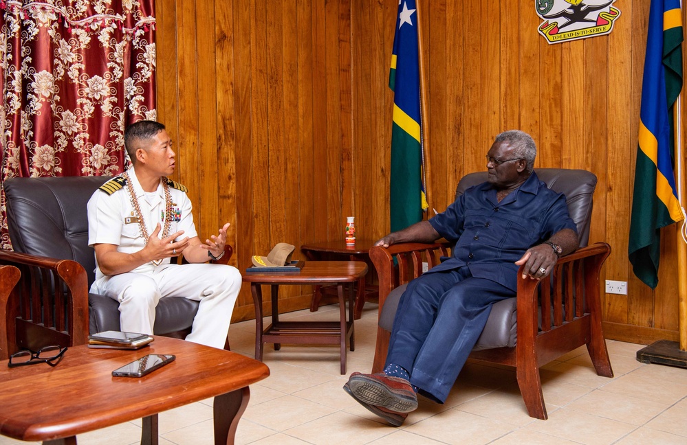 Pacific Partnership 2022 Mission Commander Visits Solomon Islands Prime Minister