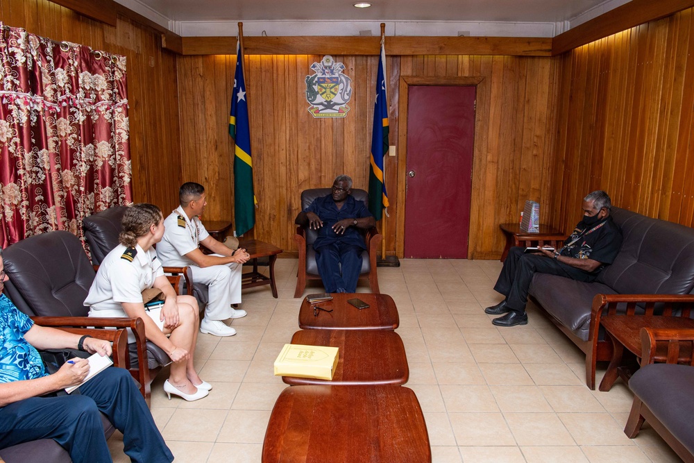 Pacific Partnership 2022 Mission Commander Visits Solomon Islands Prime Minister