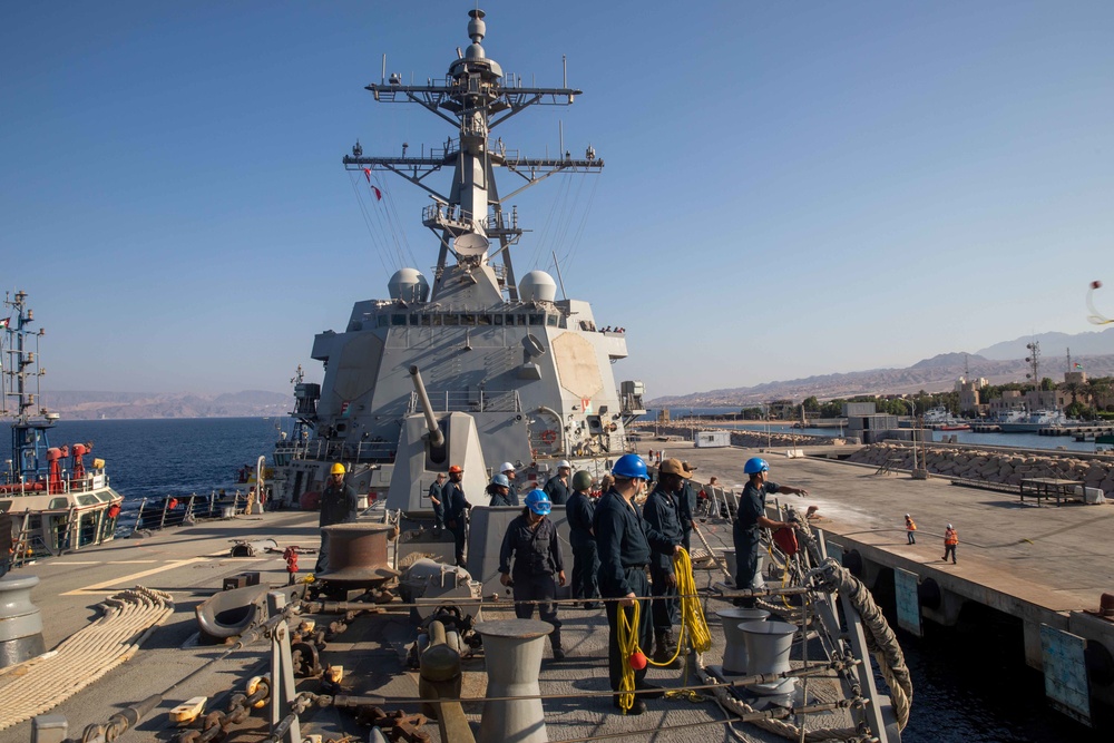 USS Nitze (DDG 94) Port of Aqaba, Jordan