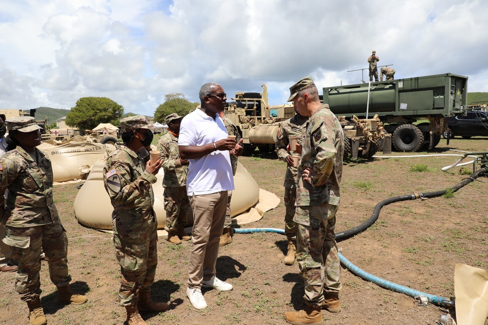 Gen. Hokanson visits VING soldiers during Sept. IDT