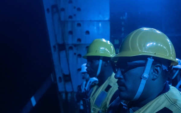 Night LCAC Operations September 4, 2022