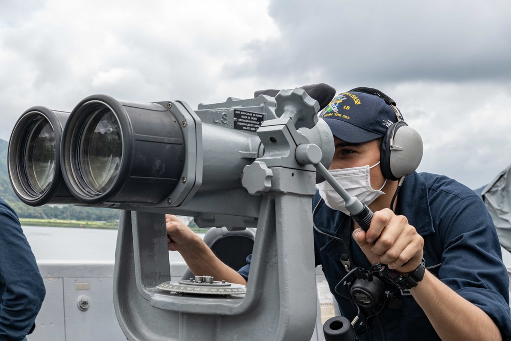 USS New Orleans Departs Maizuru, Japan, September 10, 2022