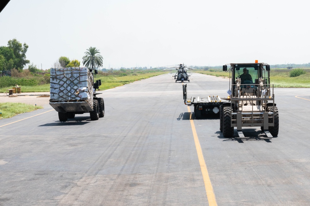 U.S. delivers aid to Pakistan