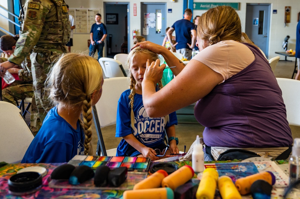 Airmen celebrate Family Day at 182nd Airlift Wing