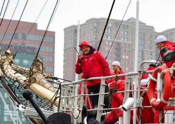 Danmark Gets Underway