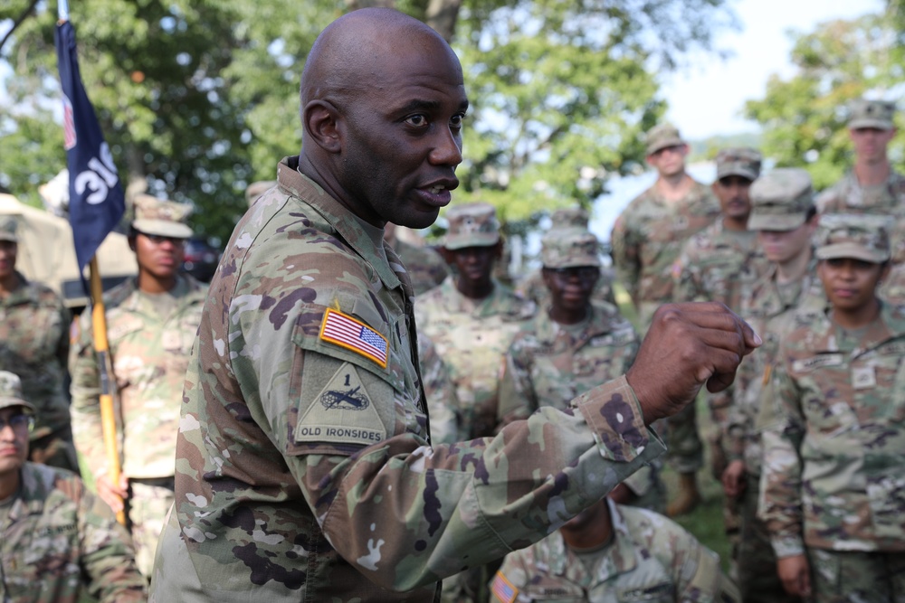 389th Combat Sustainment Support Battalion Change of Command Ceremony