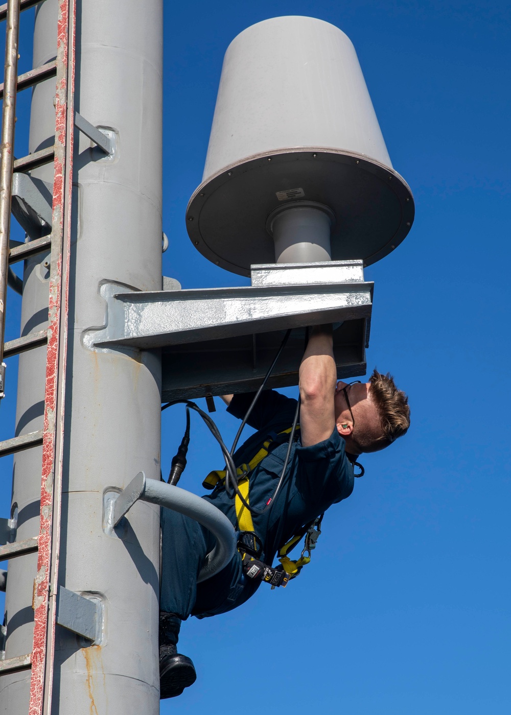 Daily Operations aboard USS George H.W. Bush (CVN 77)