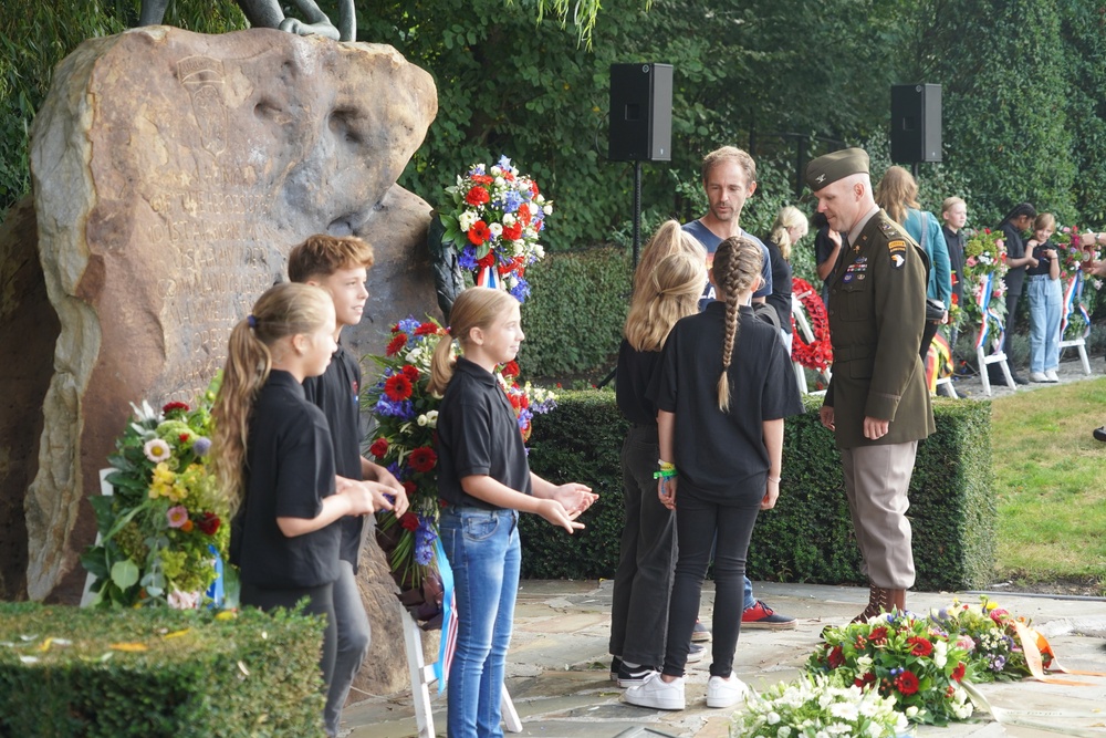 101st Airborne Participates in the 78 anniversary Market Garden