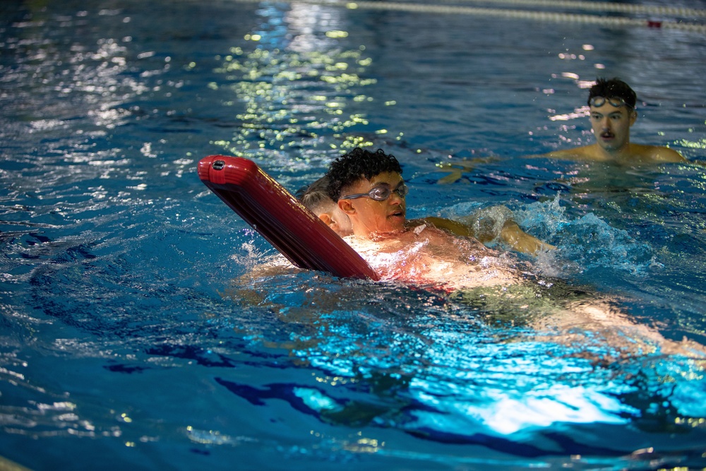 Amphibious by nature: MCAS Iwakuni Marines take on Advanced Swim Qualification
