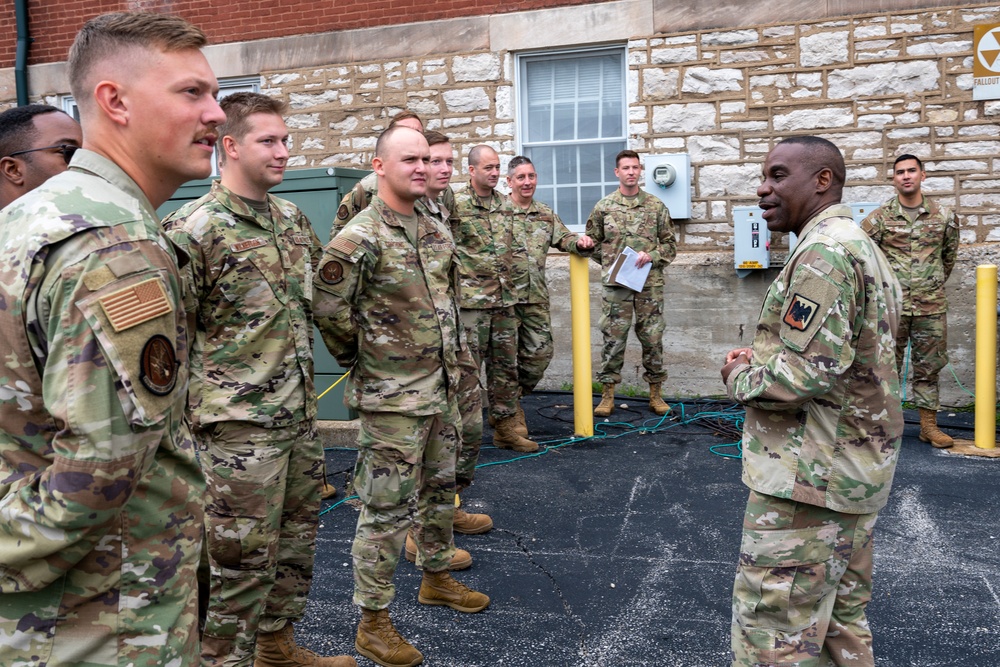 Air National Guard Command Chief Master Sgt. visits Jefferson Barracks