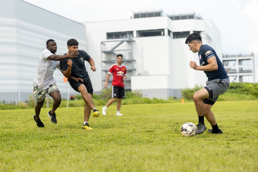 SMP hosts a barracks bash for 3rd SGX