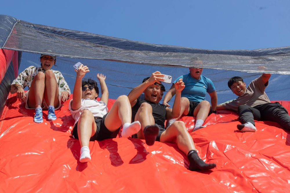 SMP hosts a barracks bash for 3rd SGX