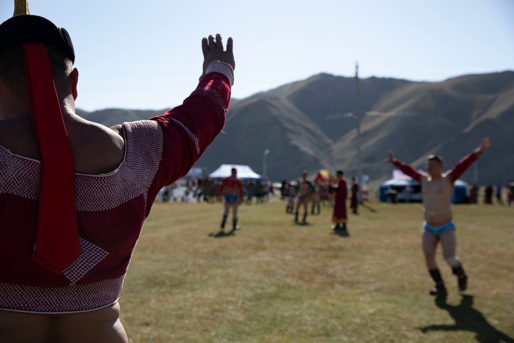 Mongolian government and civil components hold a Naadam festival for Gobi Wolf 2022