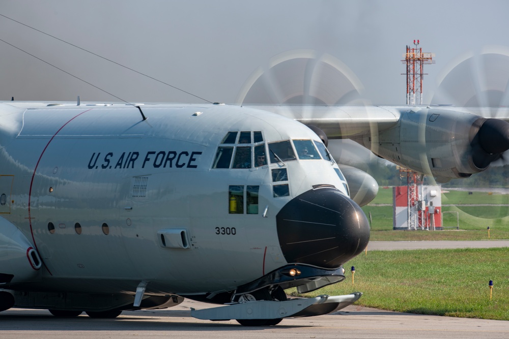 109th Airlift Wing conducts its first ever Elephant Walk