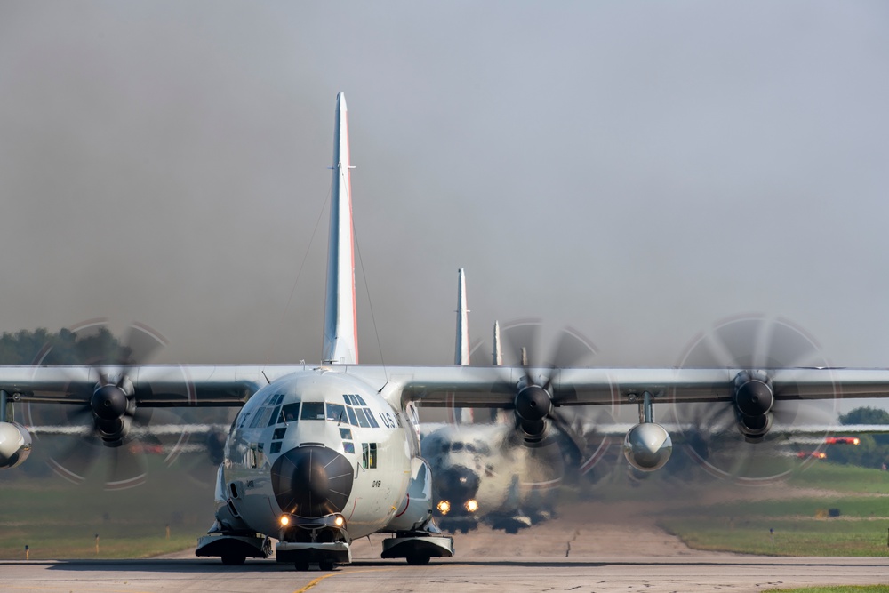 109th Airlift Wing conducts its first ever Elephant Walk