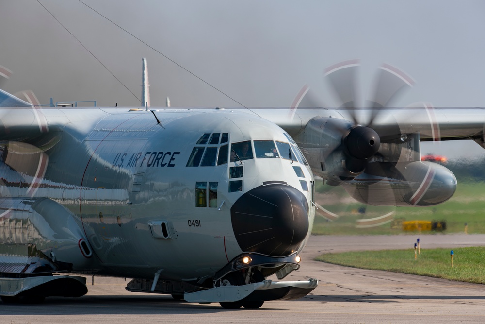 109th Airlift Wing conducts its first ever Elephant Walk