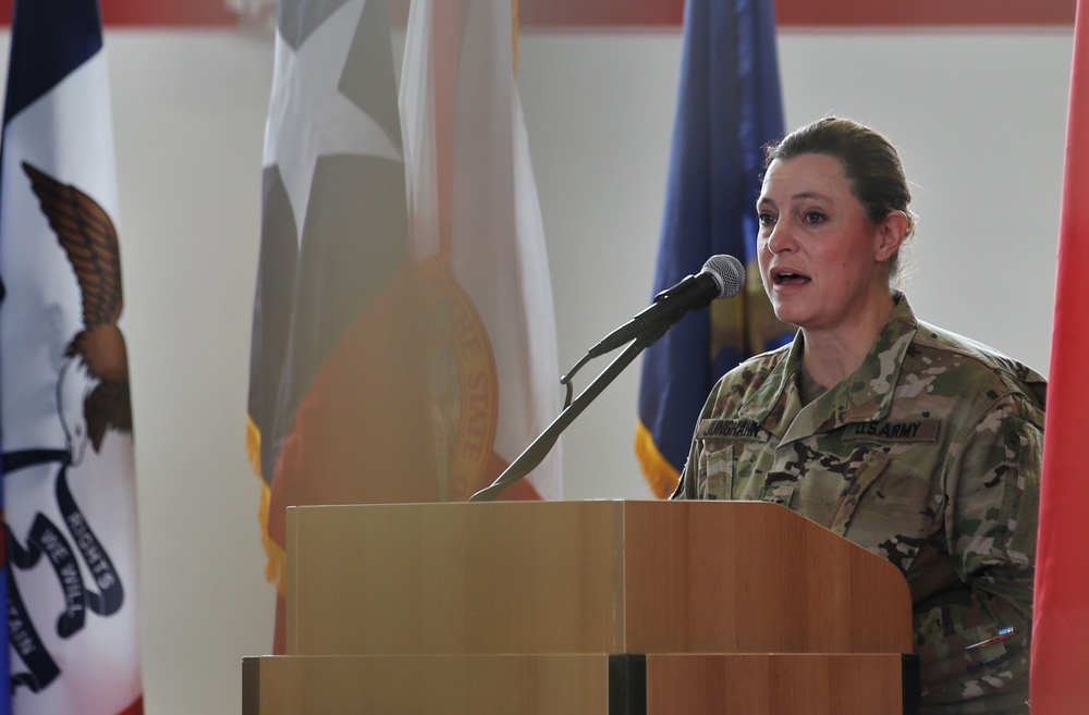 Junghahn takes command of Medical Support Unit - Europe