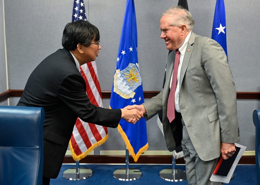 SecAF Kendall meets Japanese commissioner Tsuchimoto
