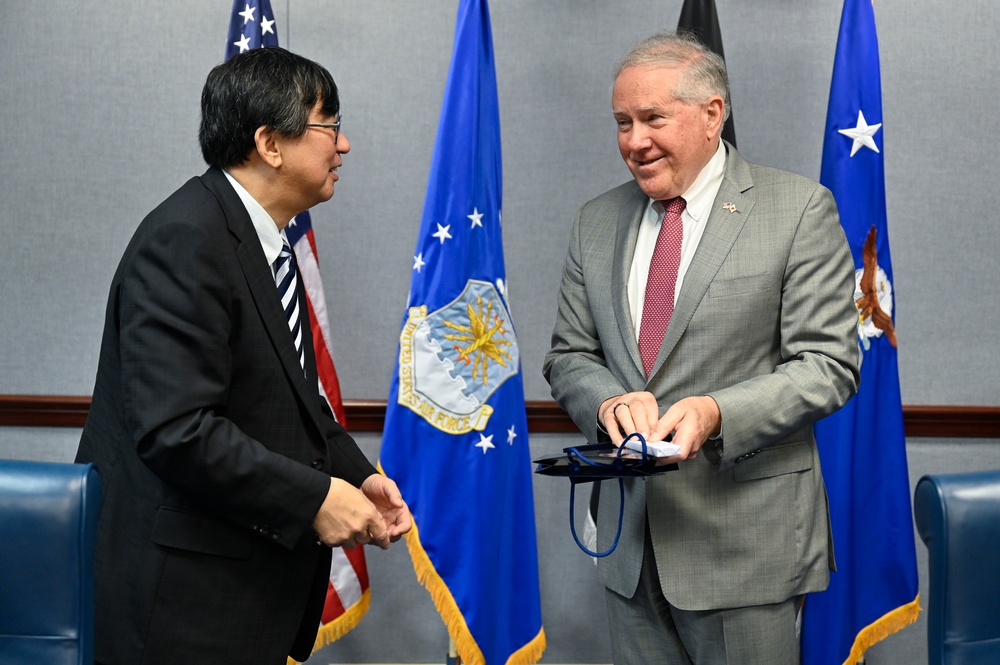 SecAF Kendall meets Japanese commissioner Tsuchimoto