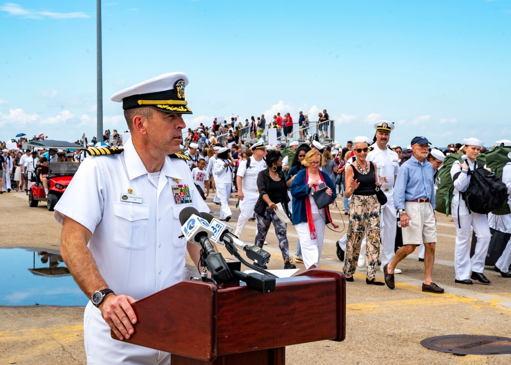 USS Harry S. Truman (CVN 75) returns from deployment