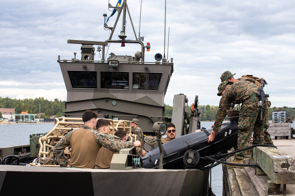 U.S. and Swedish Marines Gear Up for Field Exercise