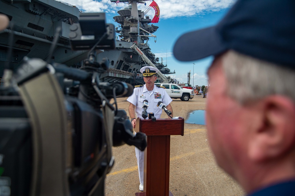 Truman returns to Naval Station Norfolk after a regularly scheduled deployment in the U.S. 6th Fleet areas of operations in support of theater security cooperation efforts and to defend U.S., allied and partner interests, Sep. 12, 2022.