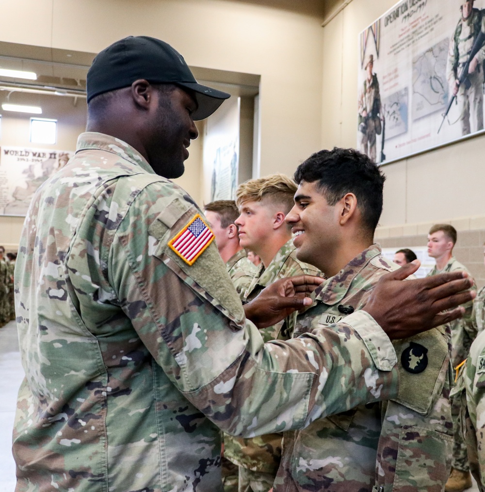 Soldiers, Airmen graduate Air Assault course at Camp Dodge