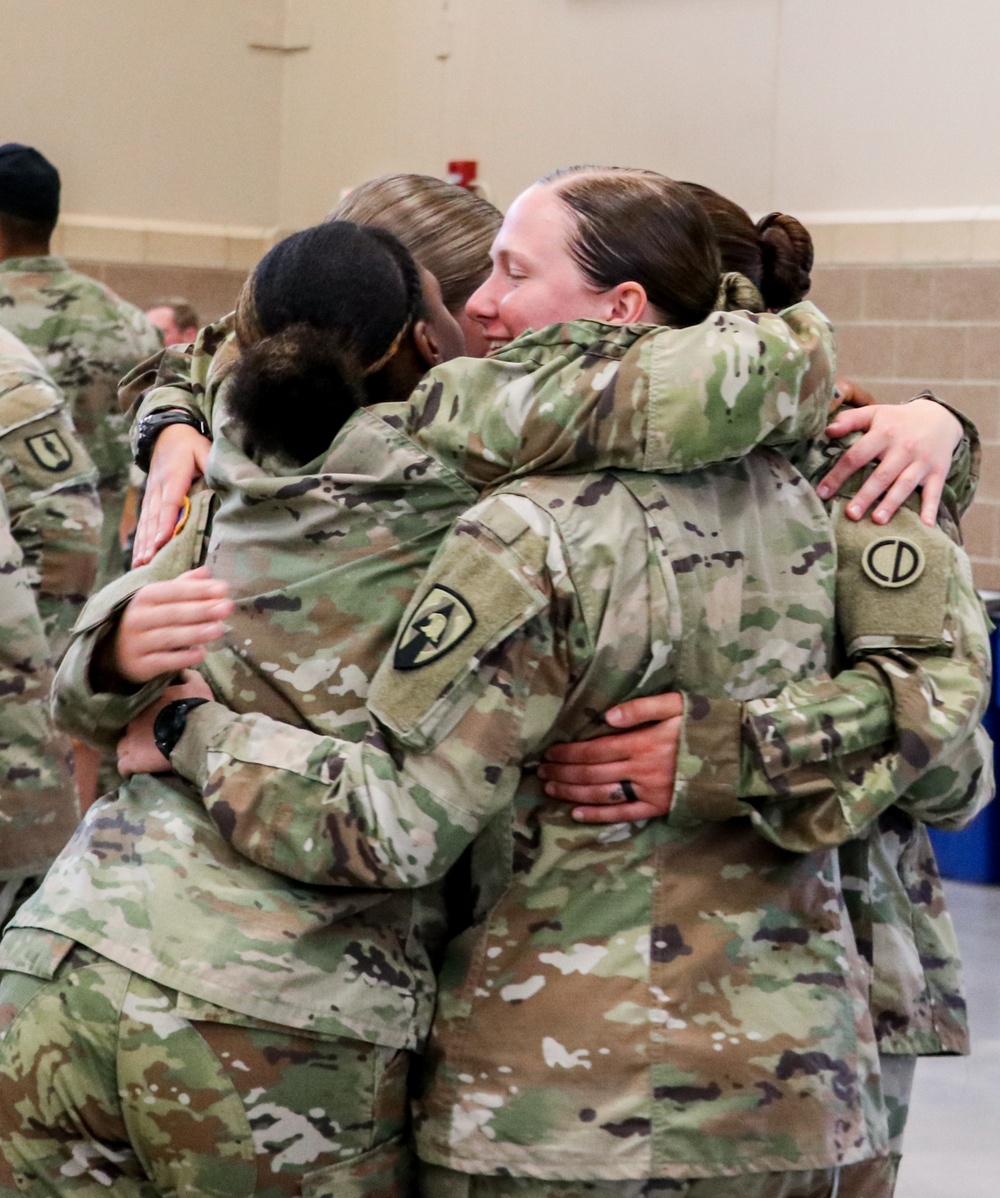 Soldiers, Airmen graduate Air Assault course at Camp Dodge