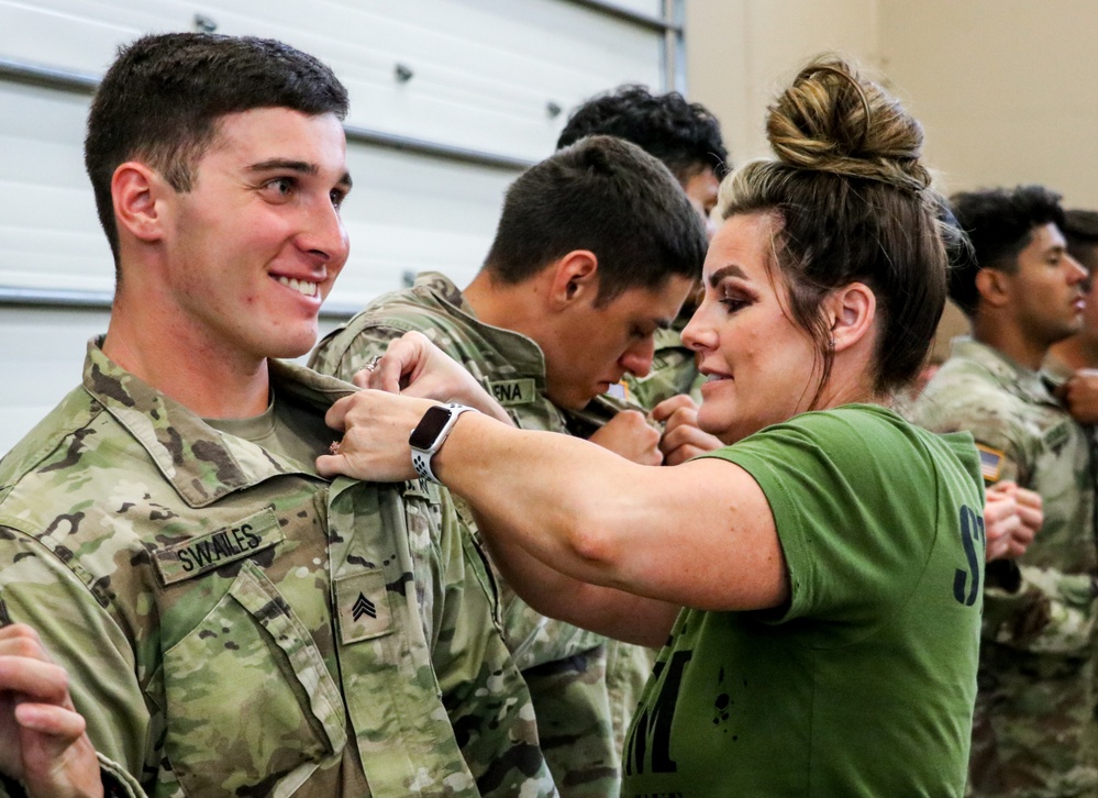 Soldiers, Airmen graduate Air Assault course at Camp Dodge