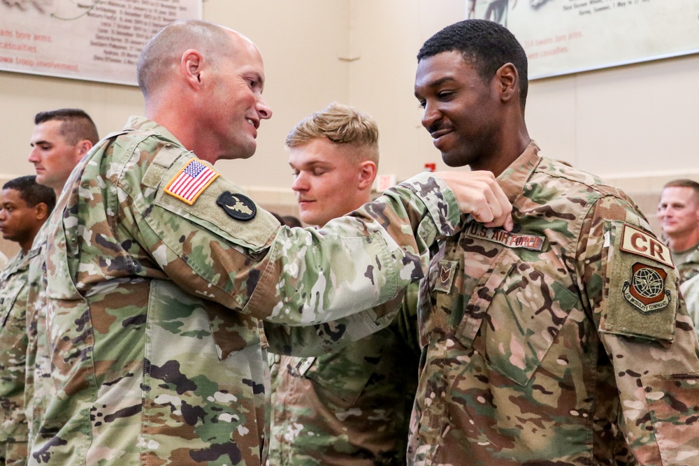 Soldiers, Airmen graduate Air Assault course at Camp Dodge