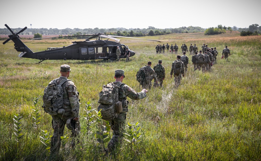 U.S. Soldiers conduct air drop, sling load operations during Pathfinder course at Camp Dodge