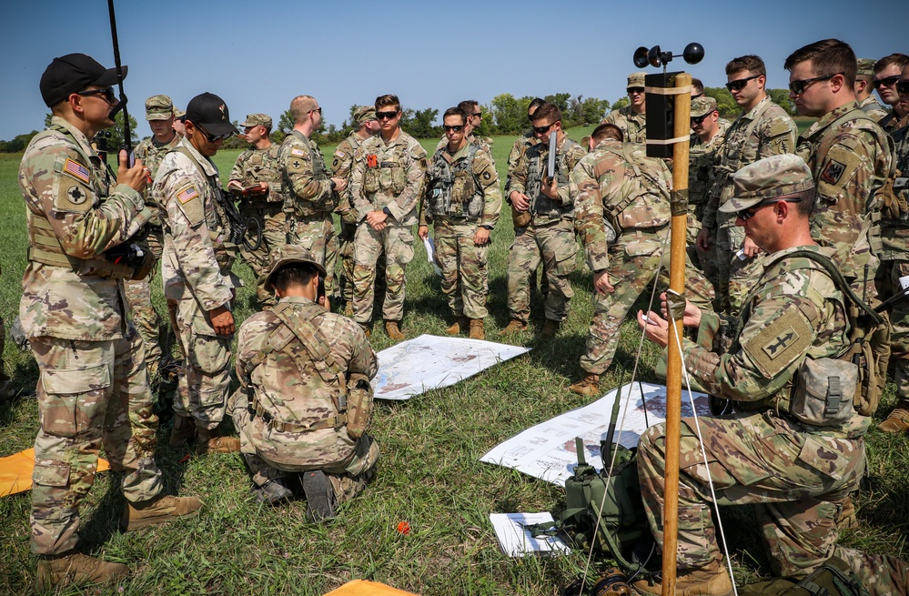 U.S. Soldiers conduct air drop, sling load operations during Pathfinder course at Camp Dodge