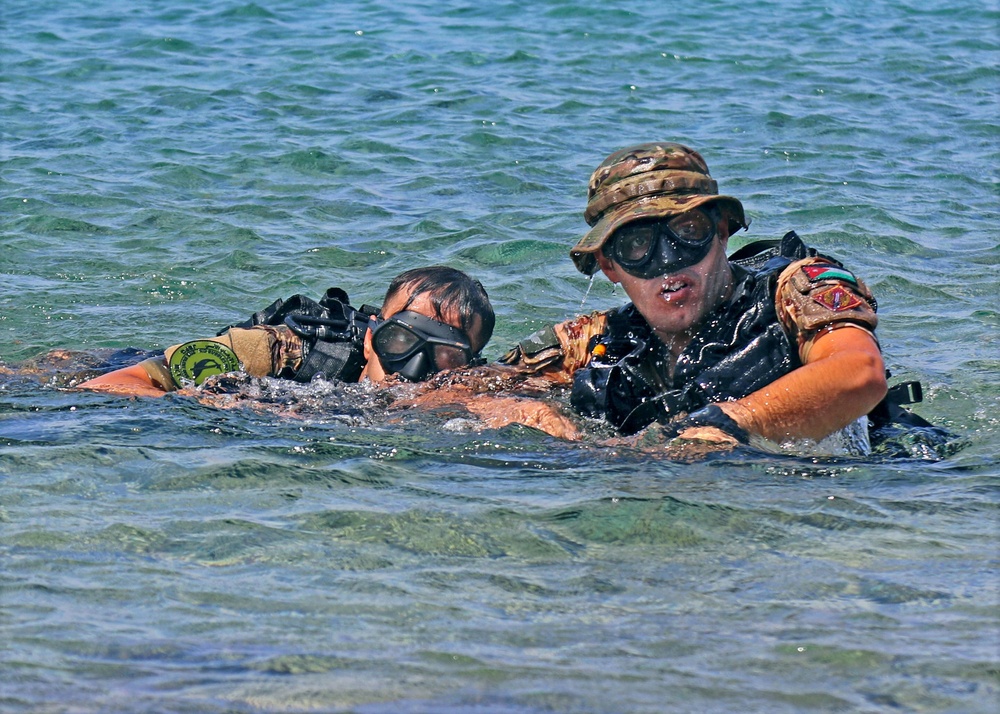 NSW conducts over-the-beach operations with Lebanese, Jordanian special forces during Eager Lion 22