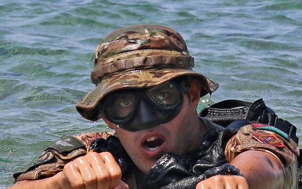 NSW conducts over-the-beach operations with Lebanese, Jordanian special forces during Eager Lion 22