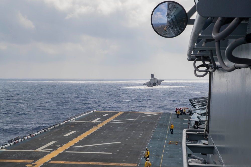 DVIDS - Images - Flight Ops [Image 3 of 6]