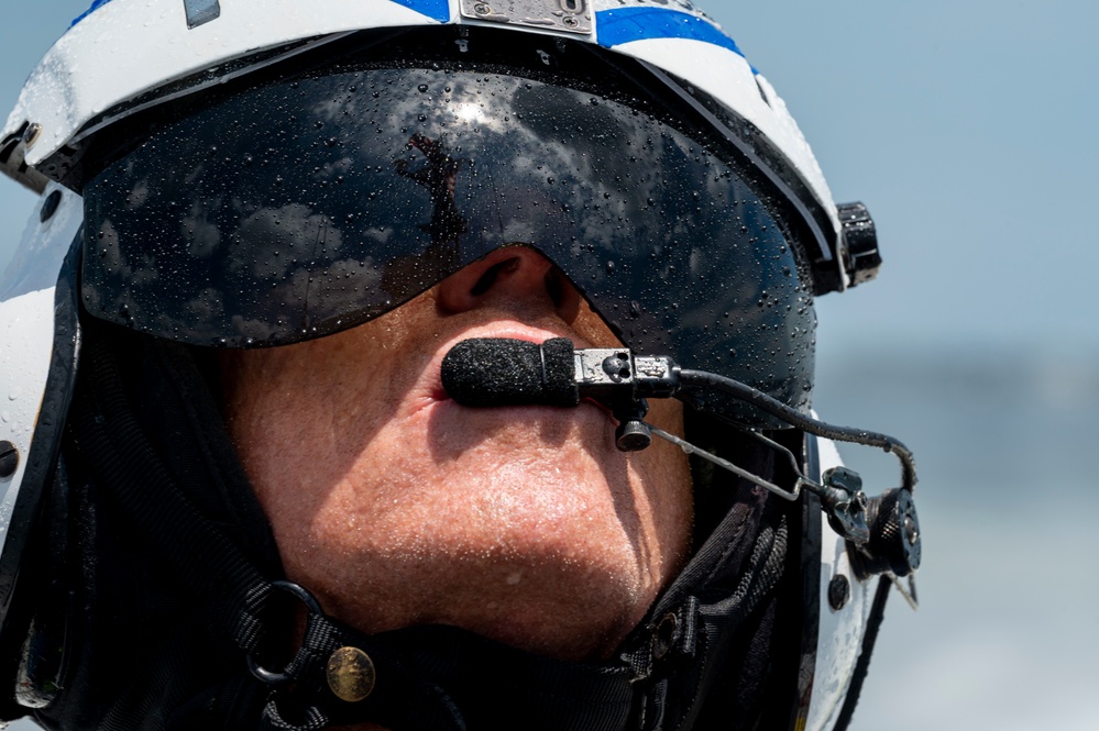 FBI conducts search and rescue training in Charleston Harbor