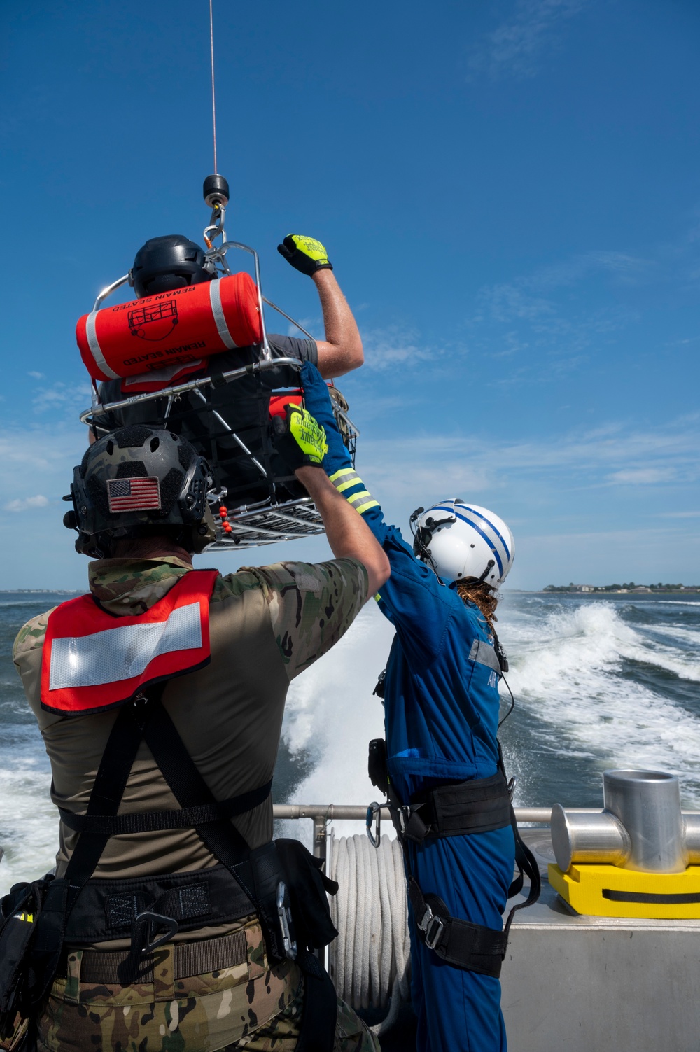 FBI conducts search and rescue training in Charleston Harbor