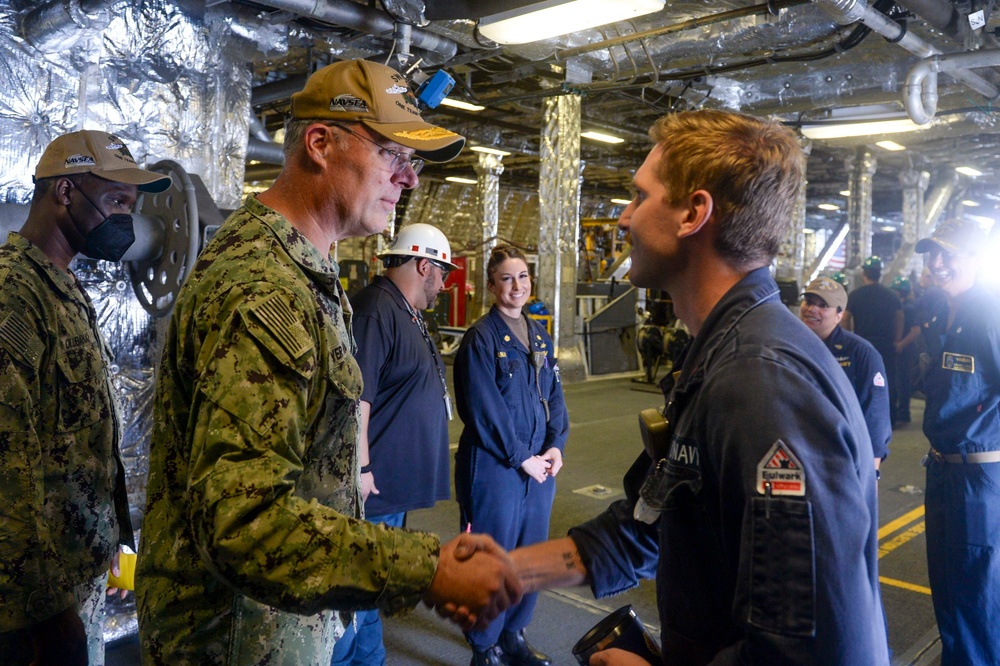 Commander, Navy Regional Maintenance Center Tours US Manchester (LCS 14)